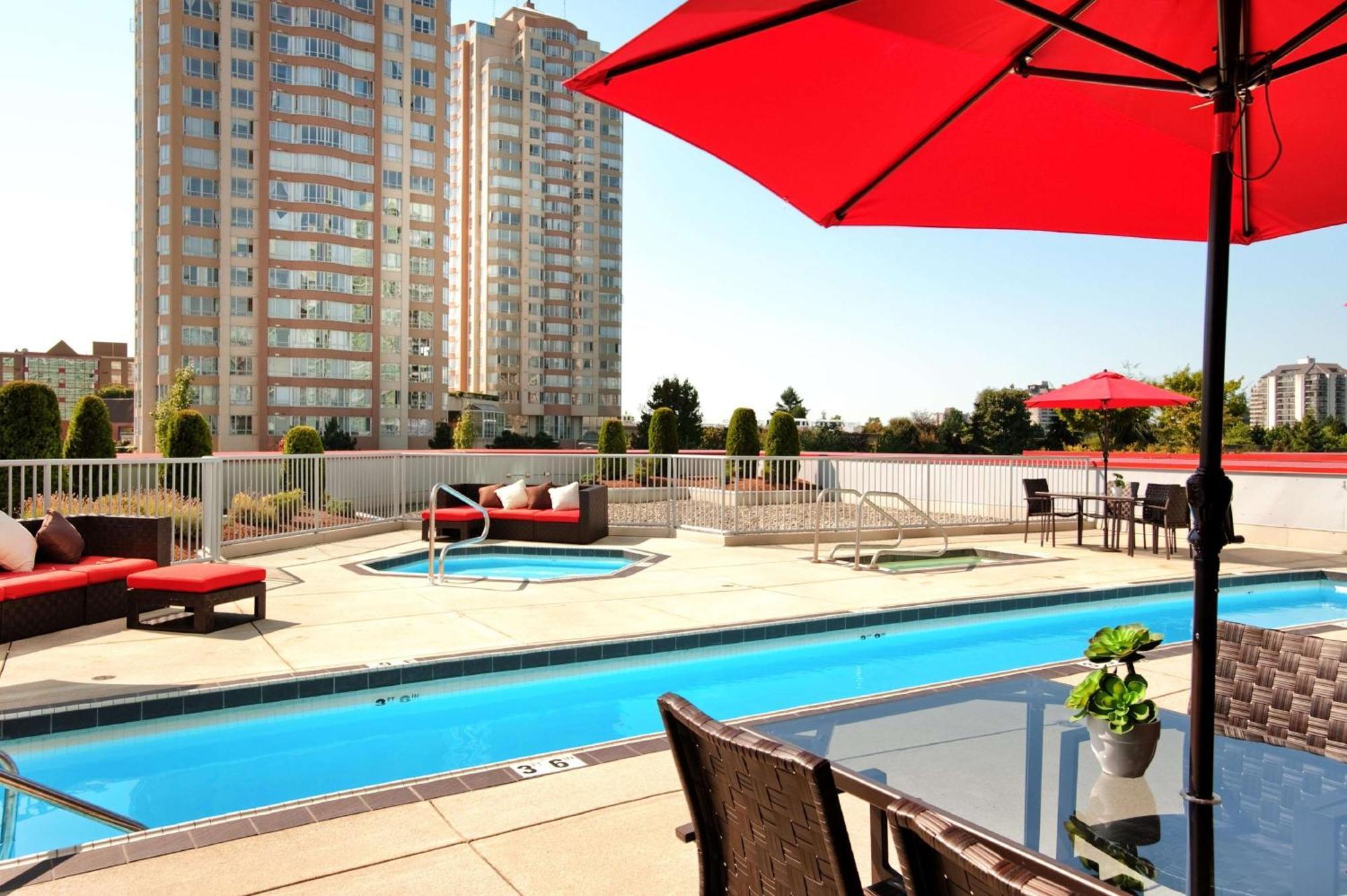 Hilton Vancouver Metrotown Burnaby Exterior foto