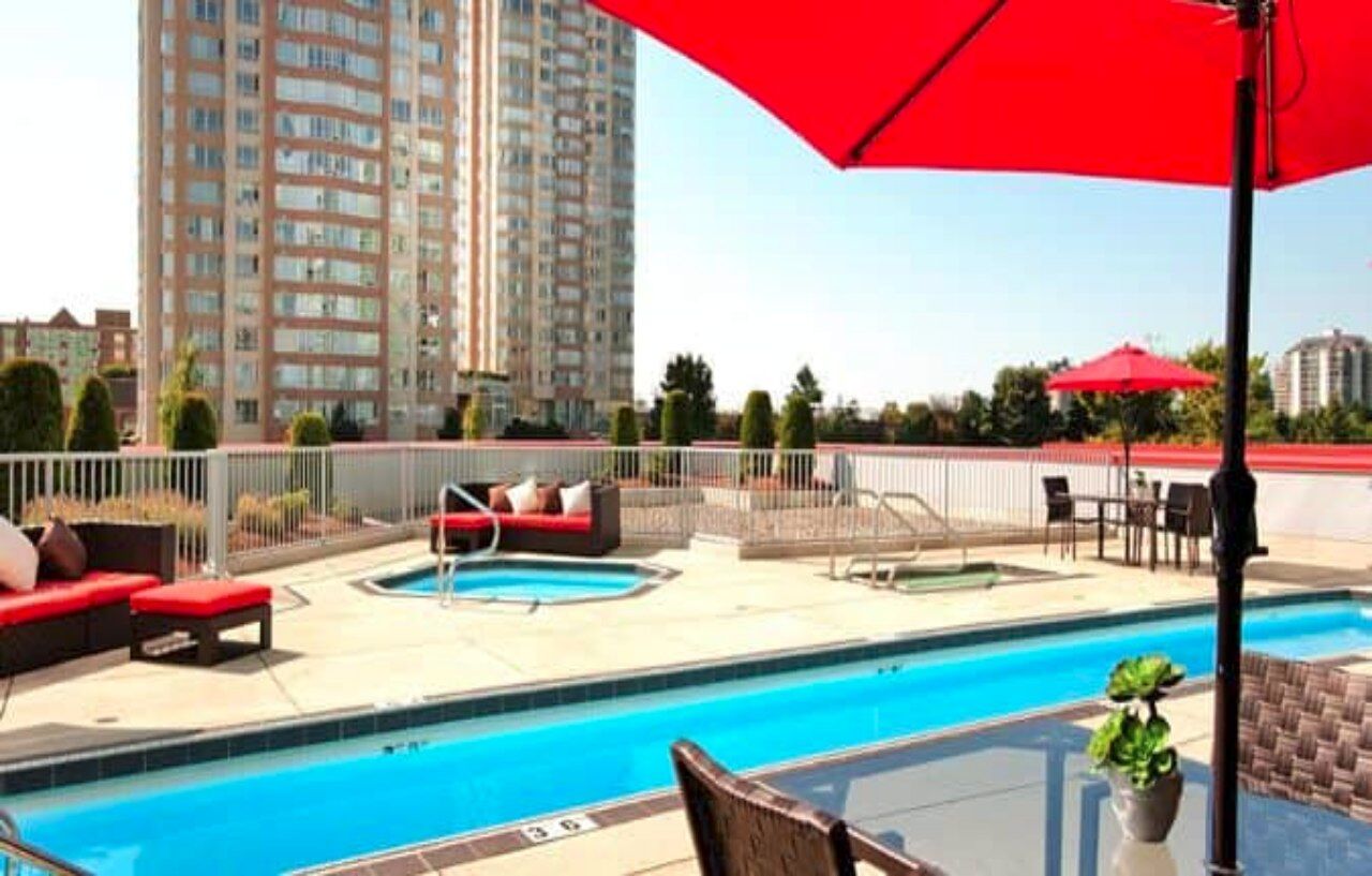 Hilton Vancouver Metrotown Burnaby Exterior foto